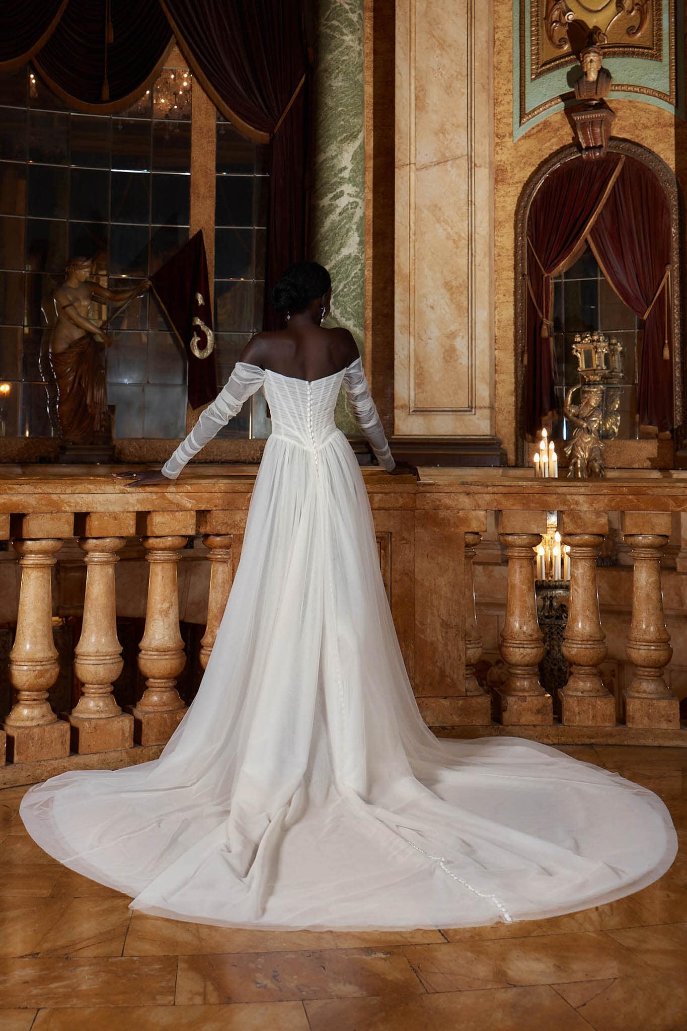 SUVI_EY647_4 Evie Young Suvi