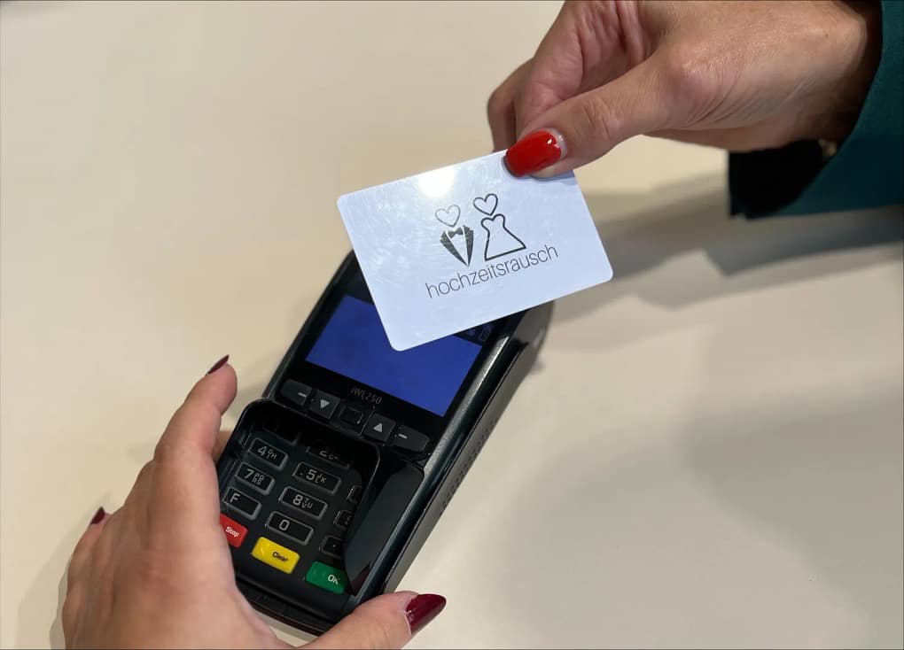 Bezahlung hochzeitsrausch Brautmoden