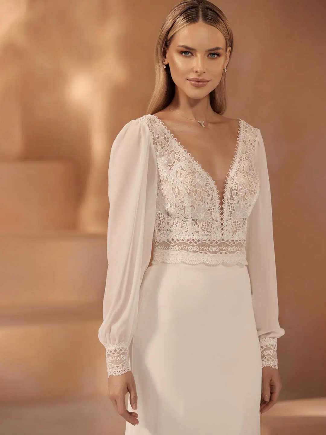 bianco-evento-bridal-e425-makira-skirt-n7-_3_ Bianco Evento E425 – Top