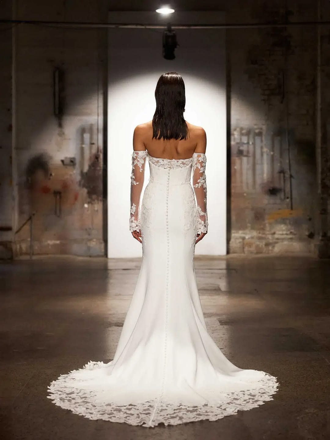 HALE_EY585_2 Evie Young Hale