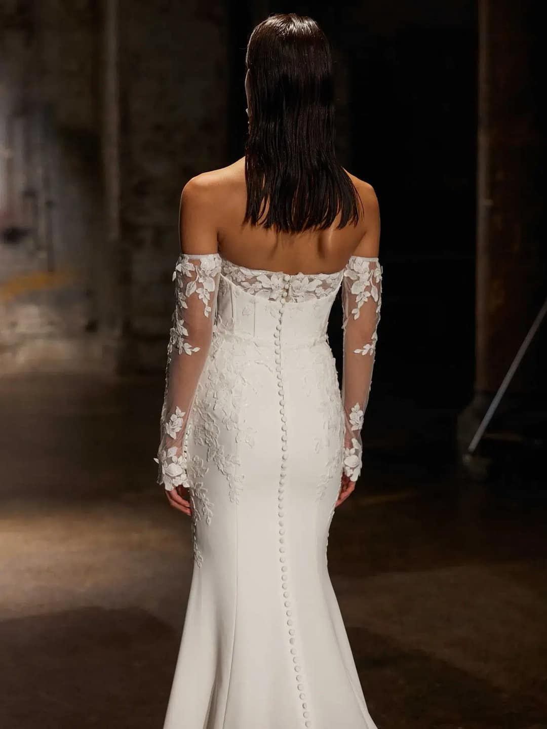 HALE_EY585_4 Evie Young Hale