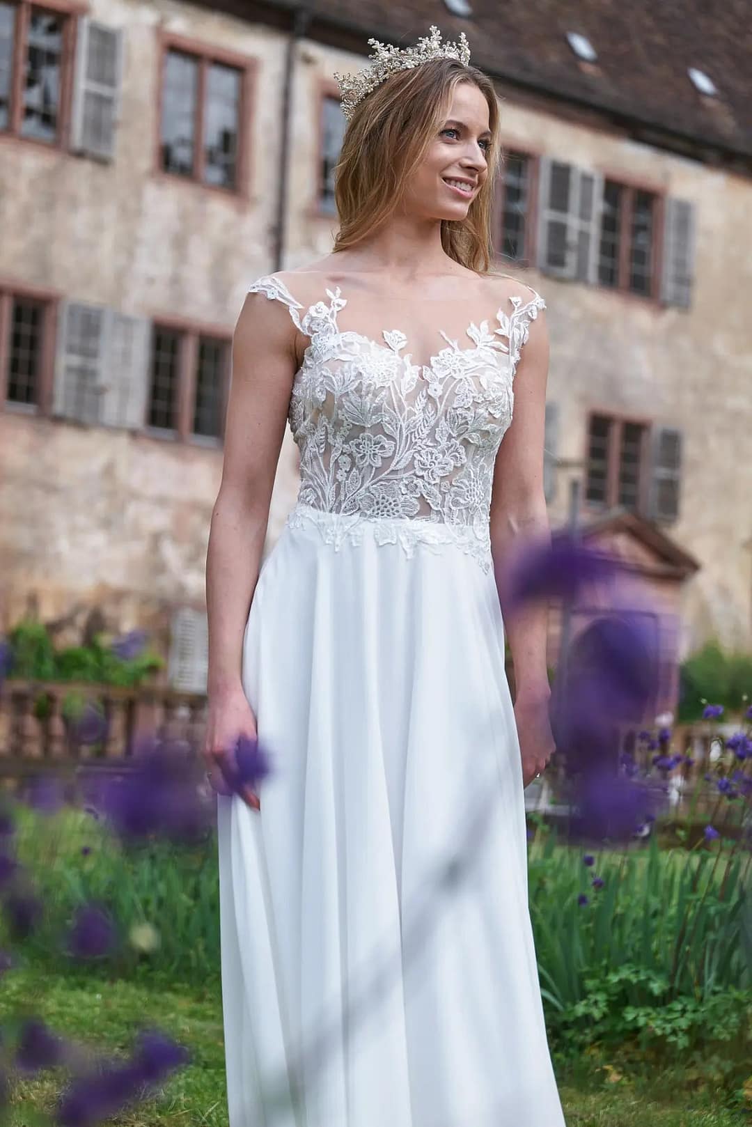 BridonistaBridalV24-10_LQ_2 V24-10 Bridonista