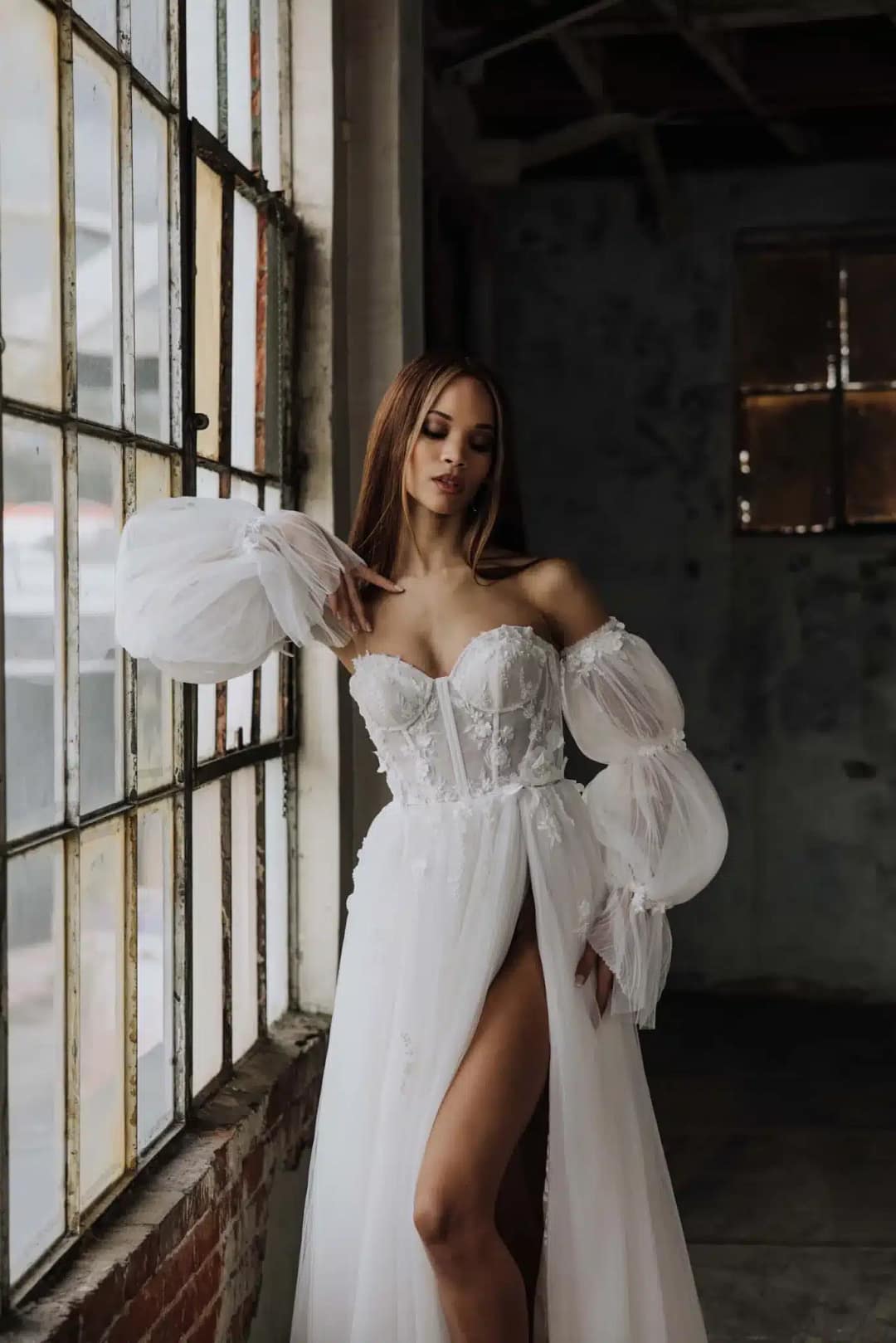 Tali SRA2343 F4 Serene Ame Tali