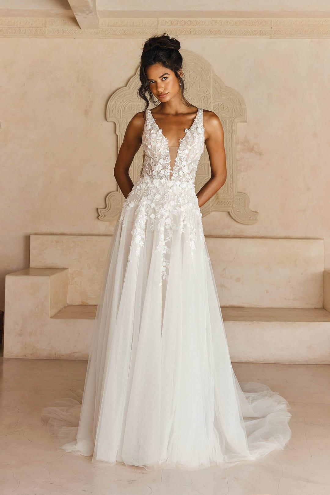 LYNDALL_ML25120_1 Madi Lane Lyndall