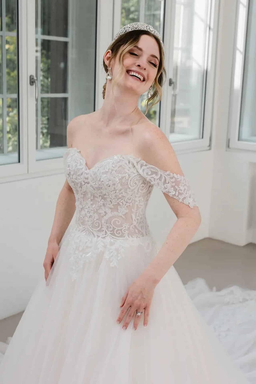 BridonistaWeddingDressC23-08_HQ_5 C23-08(LU) - Bridonista