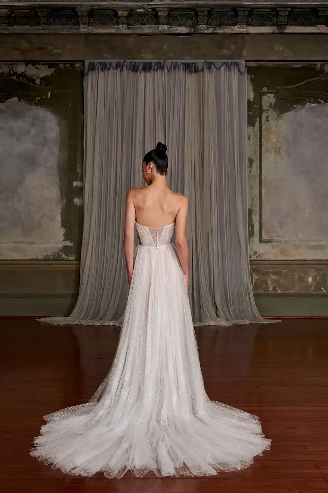 Evie Young Lucinda-4 Evie Young Lucinda