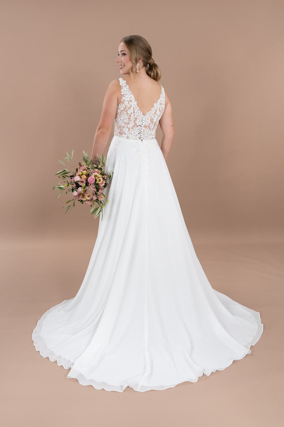 V25-02_HQ_7 Bridonista V25-02