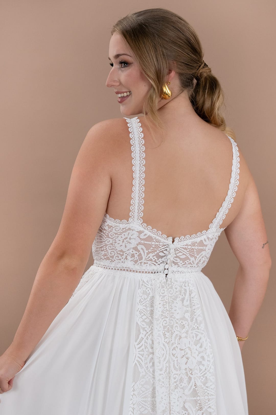 V25-03_HQ_8 Bridonista V25-03