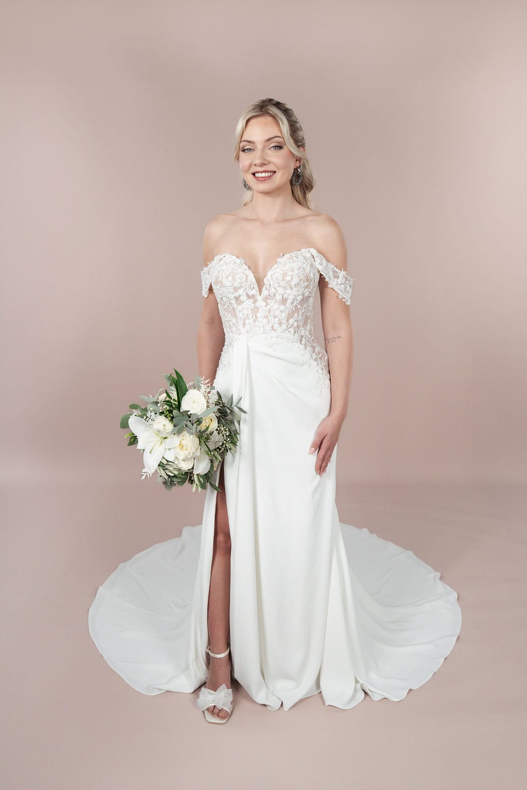 C25-F01_HQ_1 Bridonista C25-F01