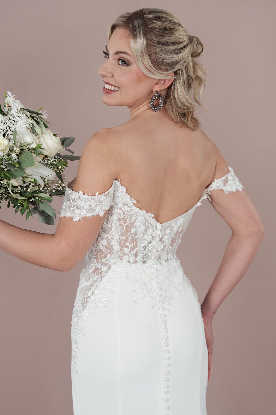 C25-F01_HQ_6 Bridonista C25-F01