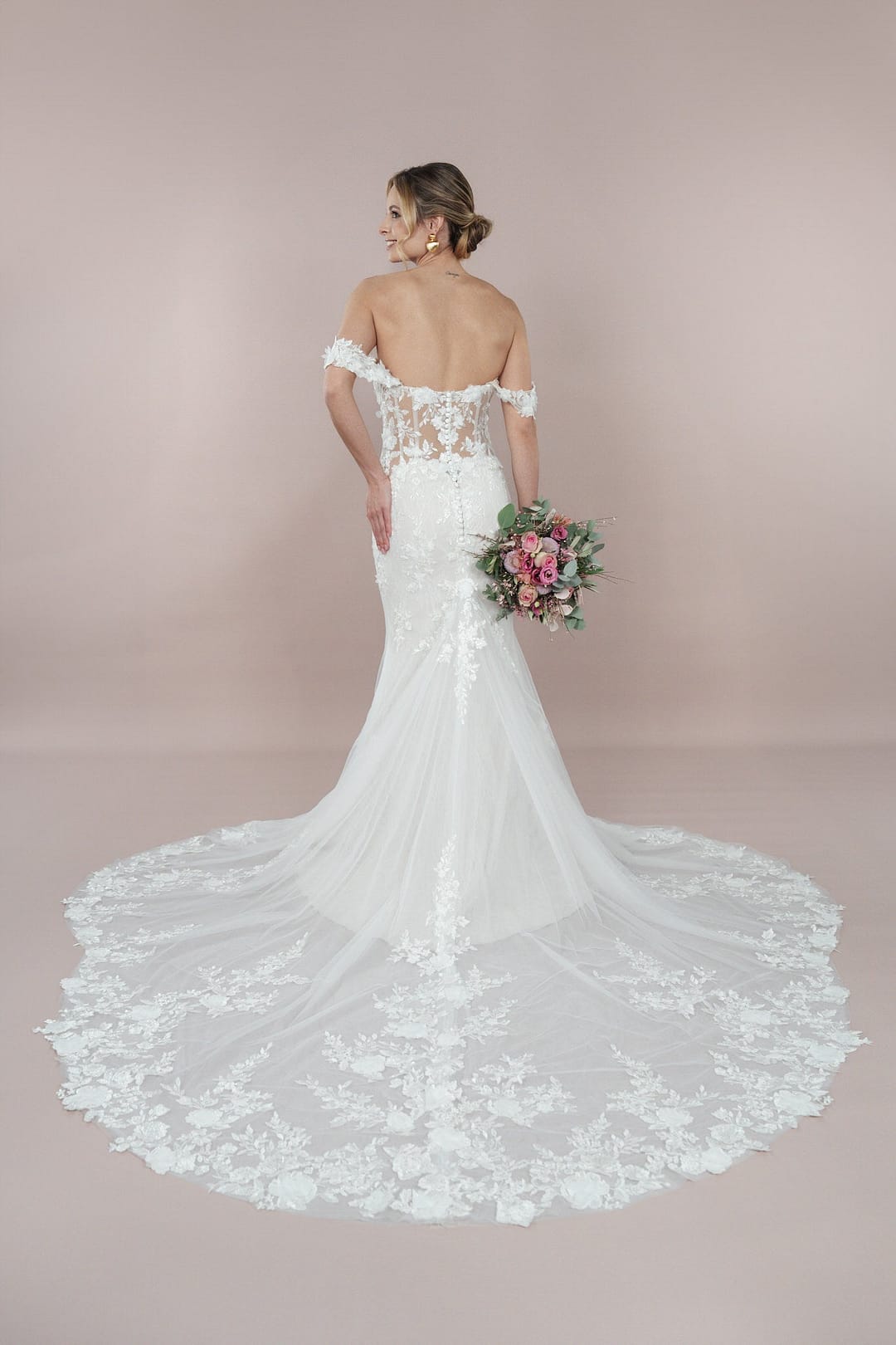 C25-F05_HQ_6 Bridonista C25-F05