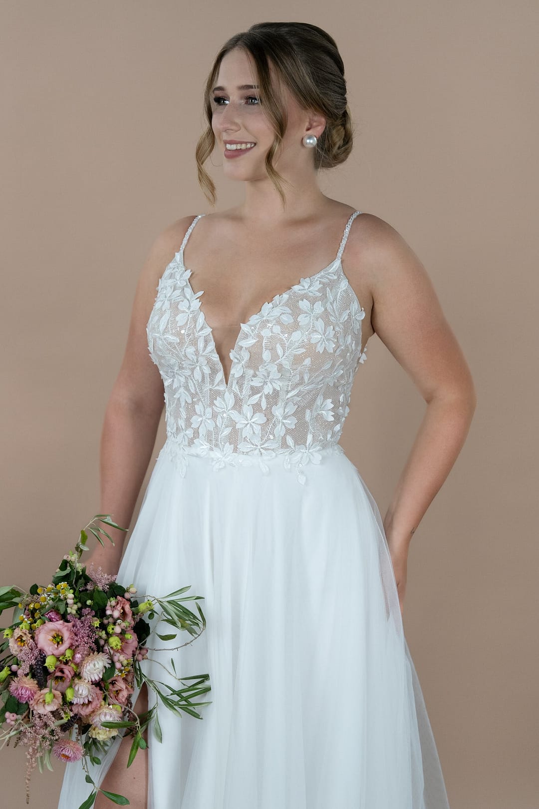 V25-14_HQ_3 Bridonista V25-14