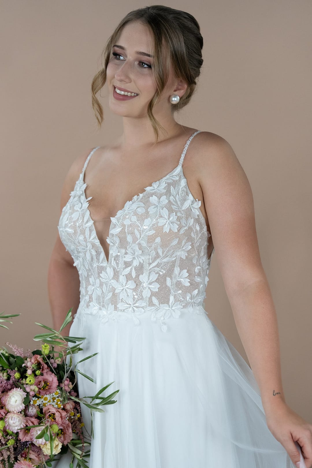 V25-14_HQ_4 Bridonista V25-14