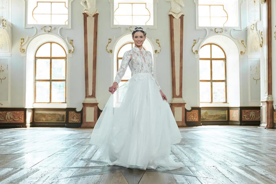 BridonistaBridalH24-11_LQ_2 Bridonista V24-11