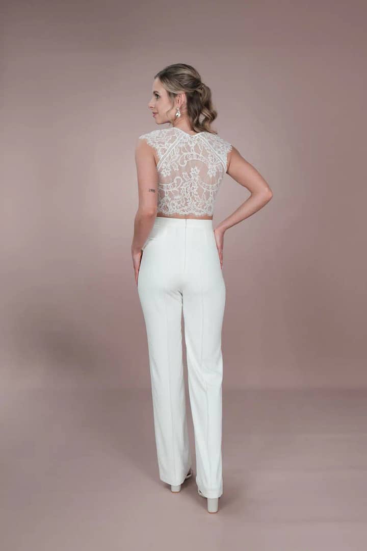 R2L25-T01 Top