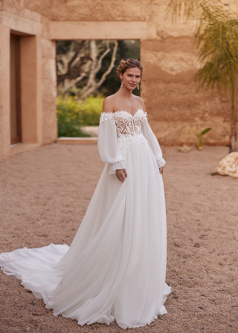 Elly Bride Morag