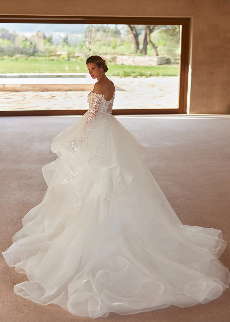 Elly Bride Zendeya