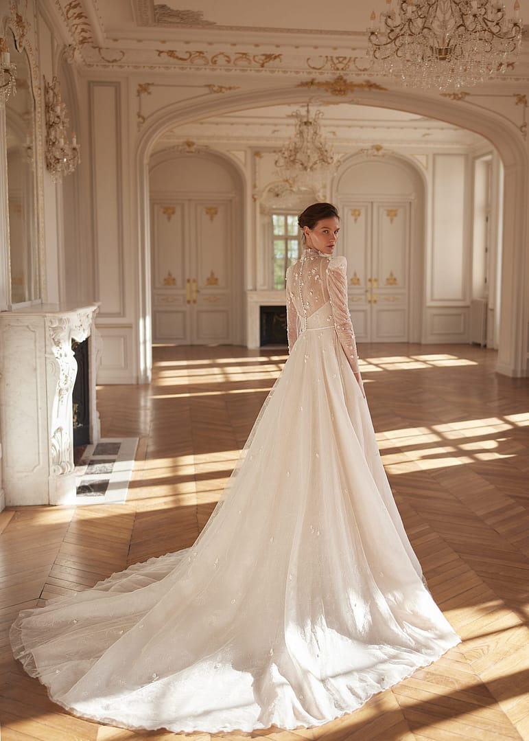 Elly Bride Amalia