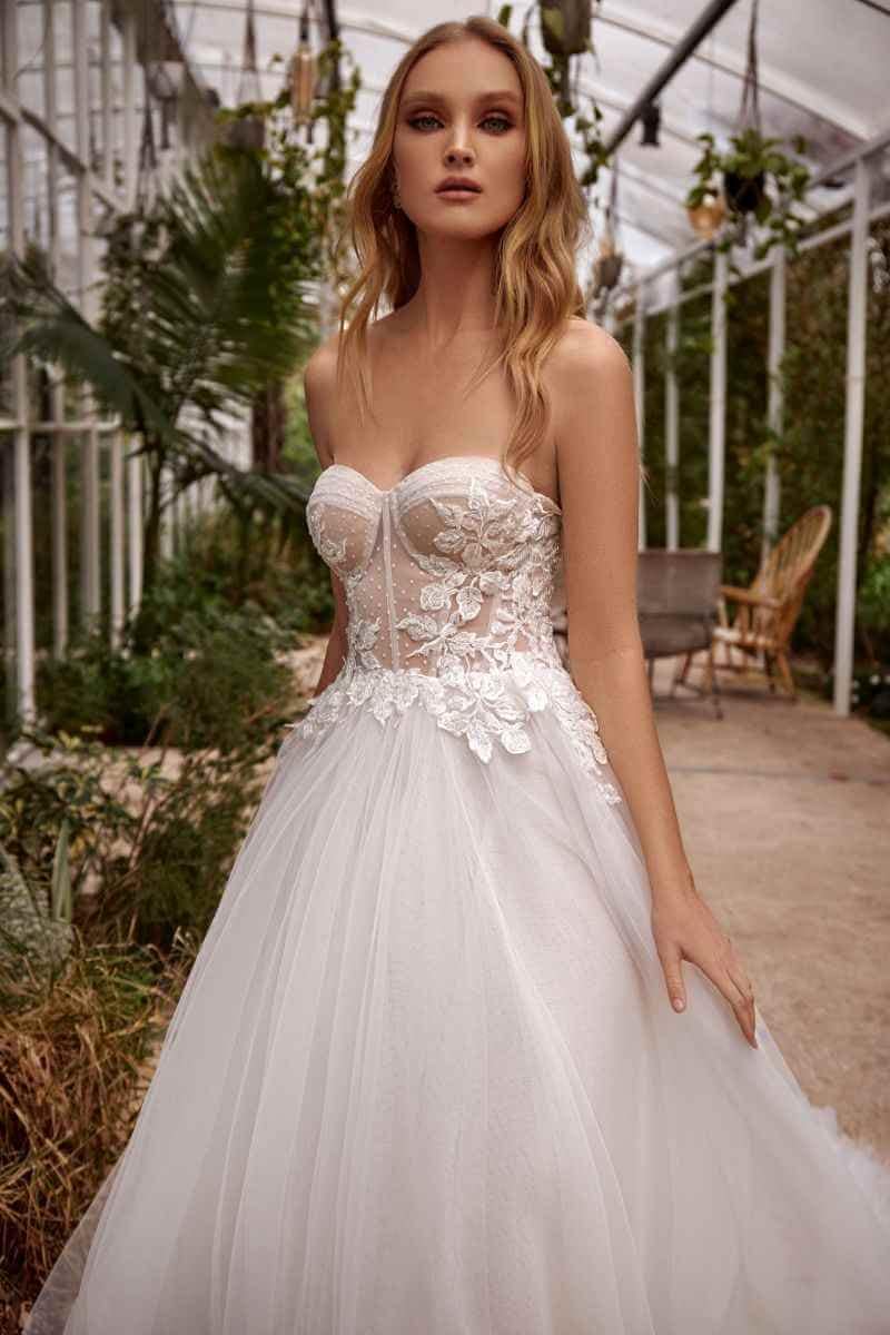 Julie Vino Brautkleid