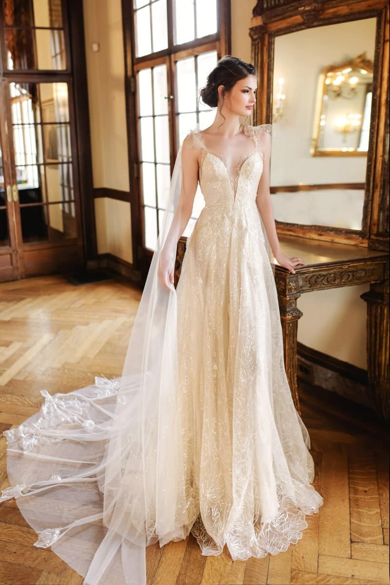 Chic Nostalgia Molly