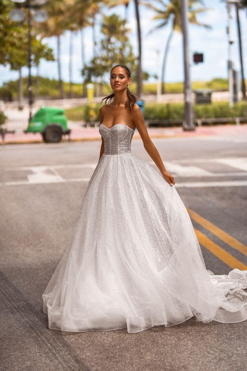 Oliver Martino Carmina Brautkleid Hochzeitskleid Aria Bride-3 Oliver Martino Carmina Brautkleid Hochzeitskleid Aria Bride