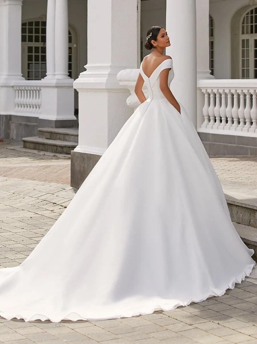Pronovias Farrah Brautkleid-2 Pronovias Farrah Brautkleid