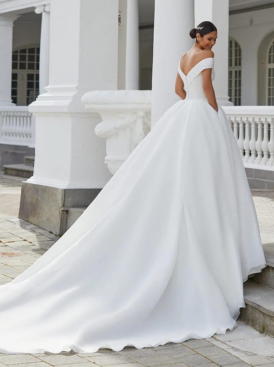 Pronovias Farrah Brautkleid Pronovias Farrah Brautkleid
