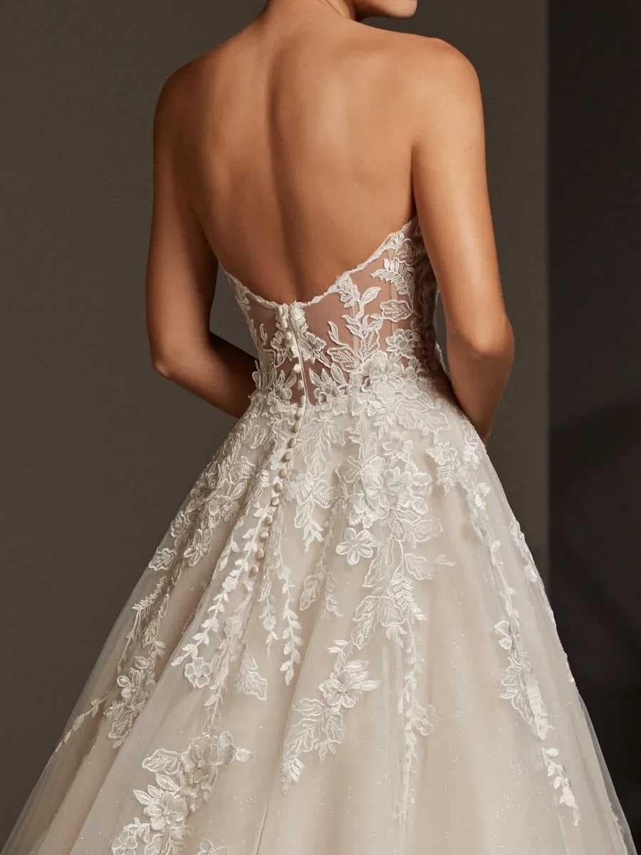 Pronovias-Lyra-5-1.jpg Pronovias Lyra