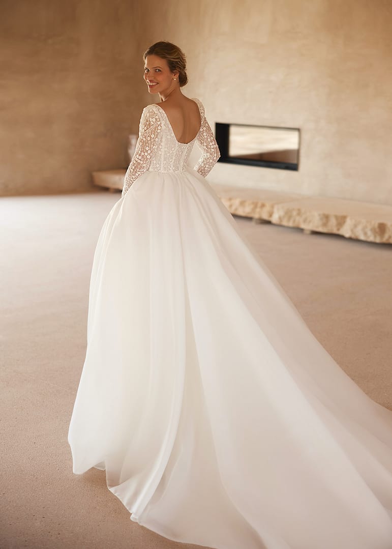 Elly Bride Netti